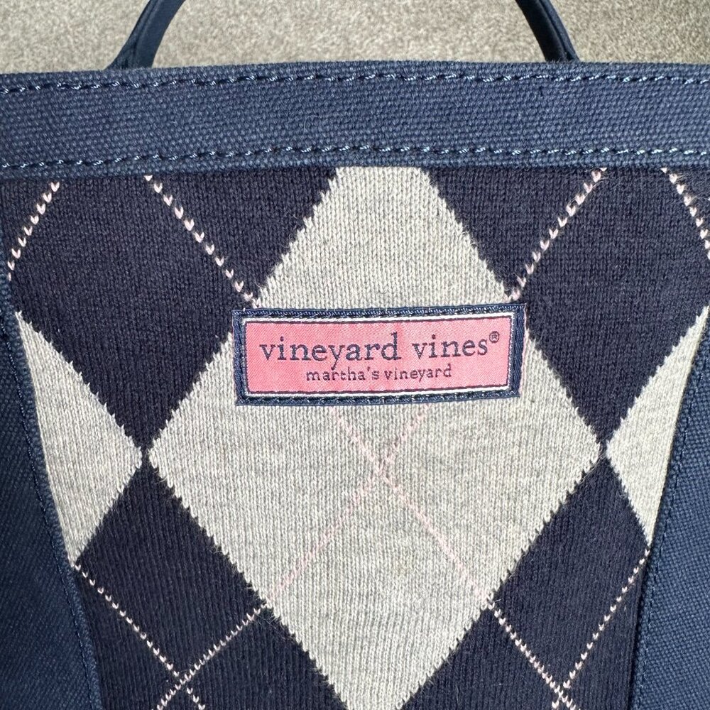 Vineyard Vines Cashmere Argyle Tote Bag - Picture 4 of 13